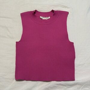 Pink crop tank